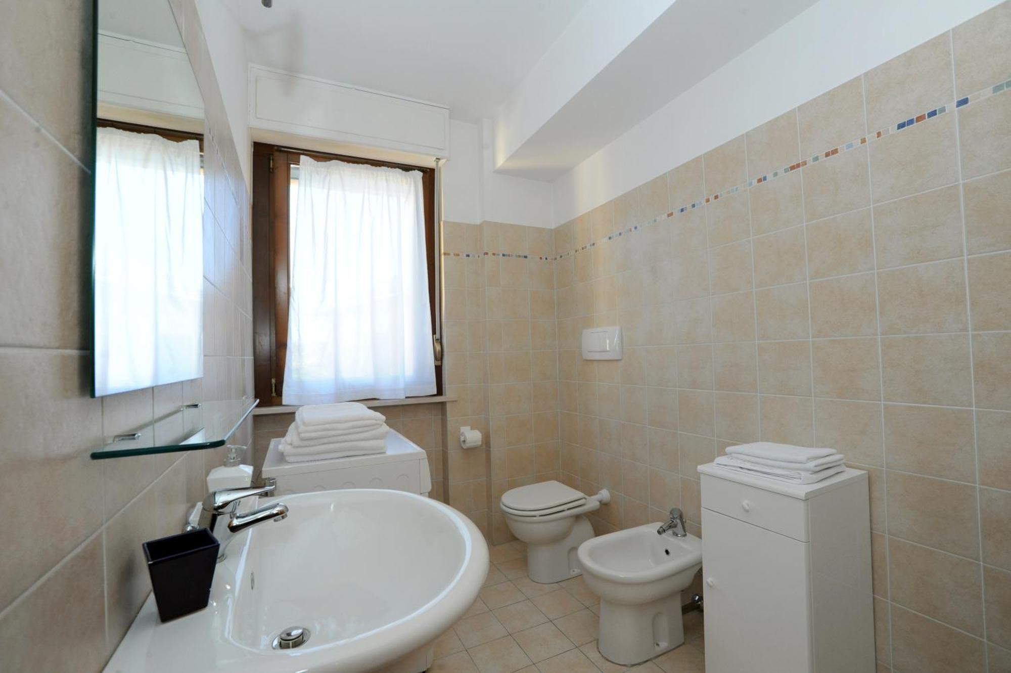 Residence Sole Del Conero Ancona Bagian luar foto