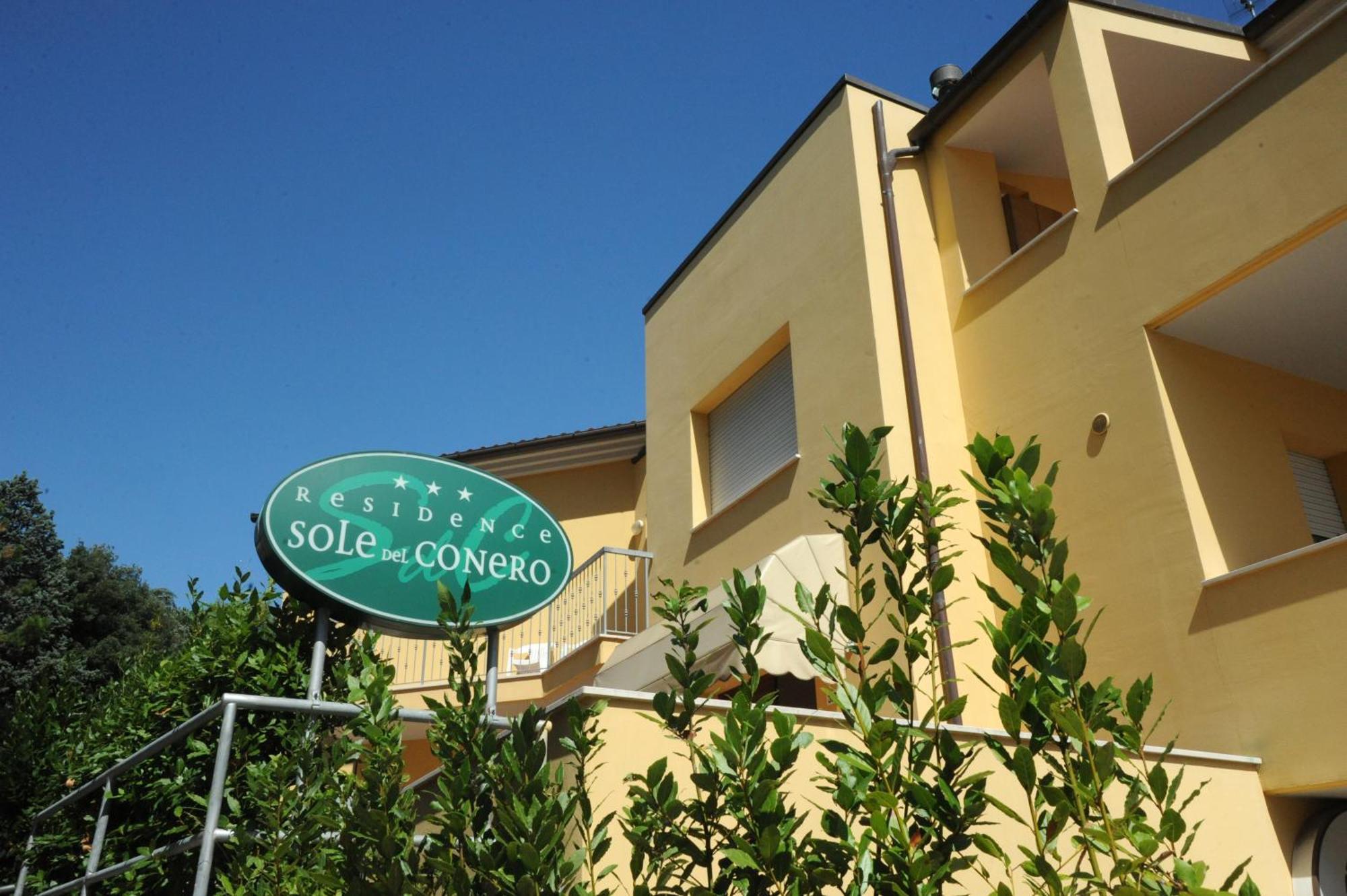 Residence Sole Del Conero Ancona Bagian luar foto