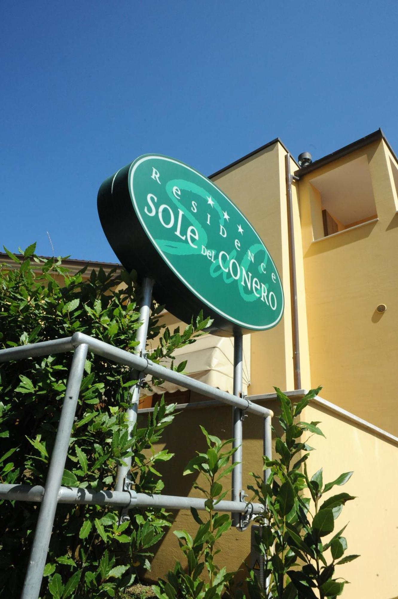 Residence Sole Del Conero Ancona Bagian luar foto